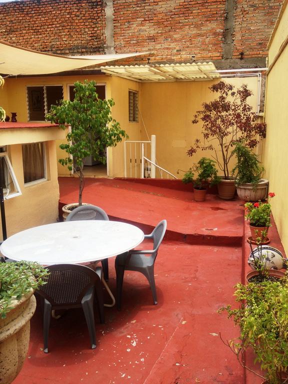 Residencia Los Angeles Bed and Breakfast Γκουανταλαχάρα Εξωτερικό φωτογραφία