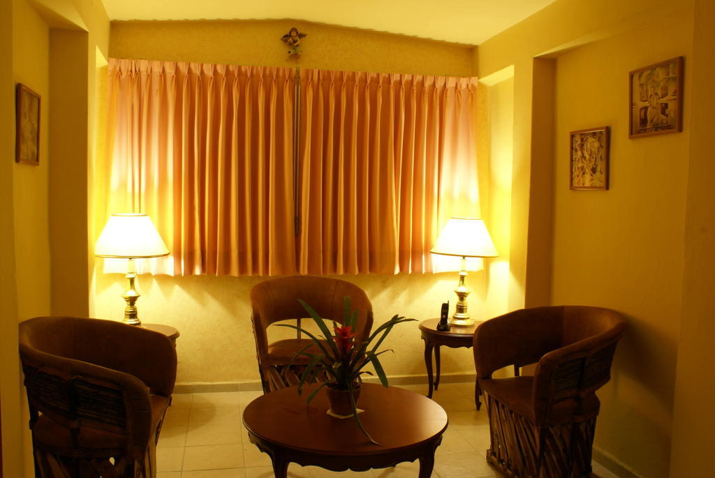 Residencia Los Angeles Bed and Breakfast Γκουανταλαχάρα Εξωτερικό φωτογραφία